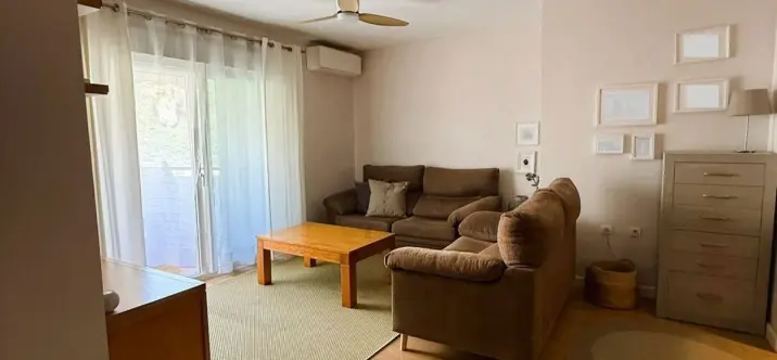 Продажа апартаментов на среднем этаже в Marbella 1