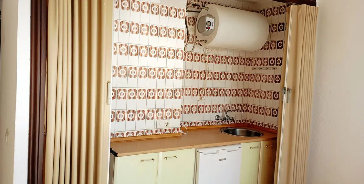 Sale of middle floor apartment in Marbella 3