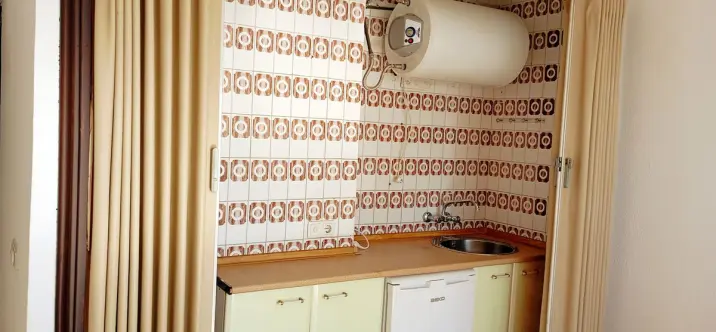 Sale of middle floor apartment in Marbella 2