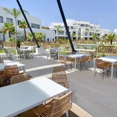 Продажа апартаментов на первом этаже в La Cala de Mijas