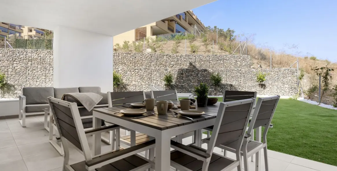 Продажа апартаментов на первом этаже в Calanova Golf 9