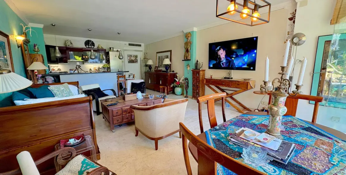 Продажа апартаментов на первом этаже в Marbella 5