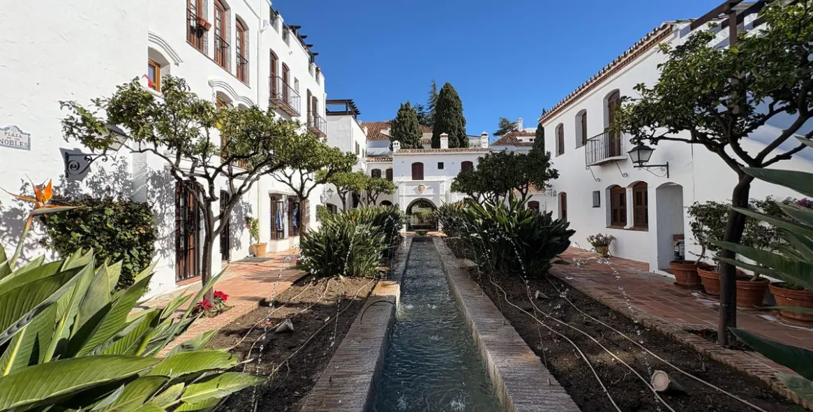 Sale of ground floor apartment in Marbella 27