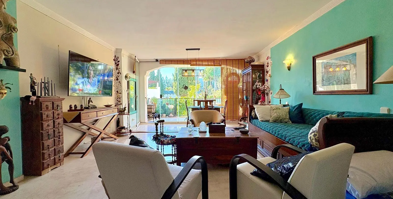 Sale of ground floor apartment in Marbella 8