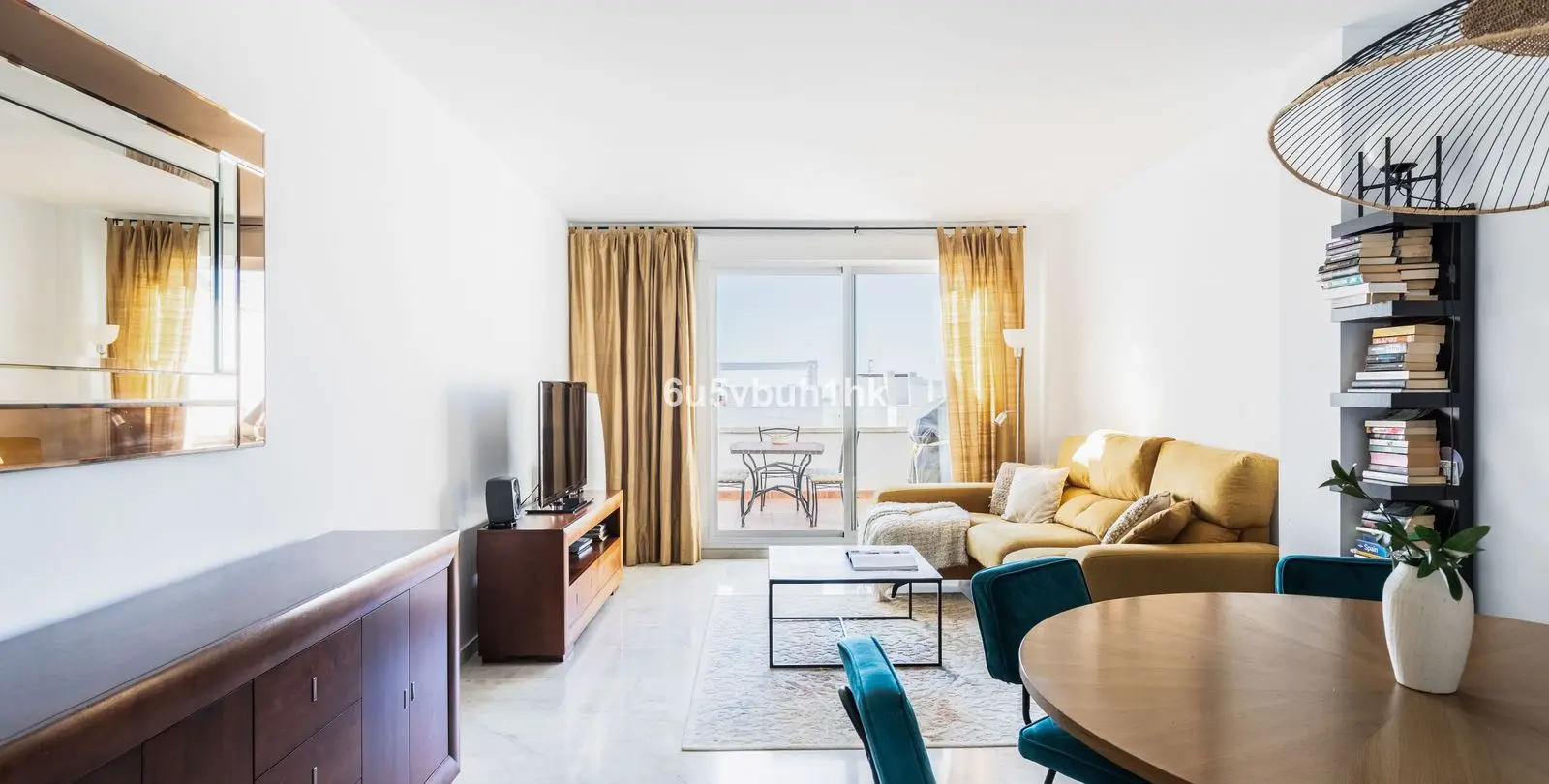 Sale of penthouse in Torrequebrada 5