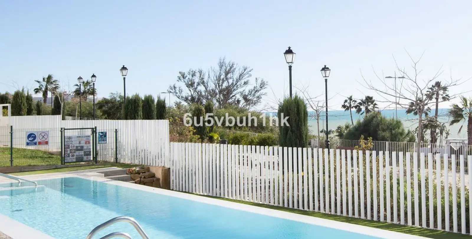 Sale of penthouse in Torrequebrada 26