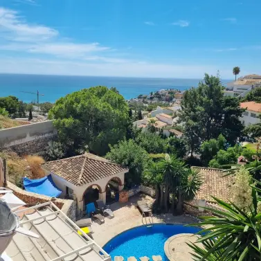 Venta de villa independiente en Benalmadena