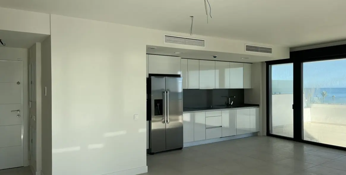 Продажа апартаментов на среднем этаже в Torremolinos 14