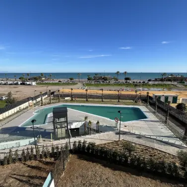 Venta de apartamento en planta media en Torremolinos