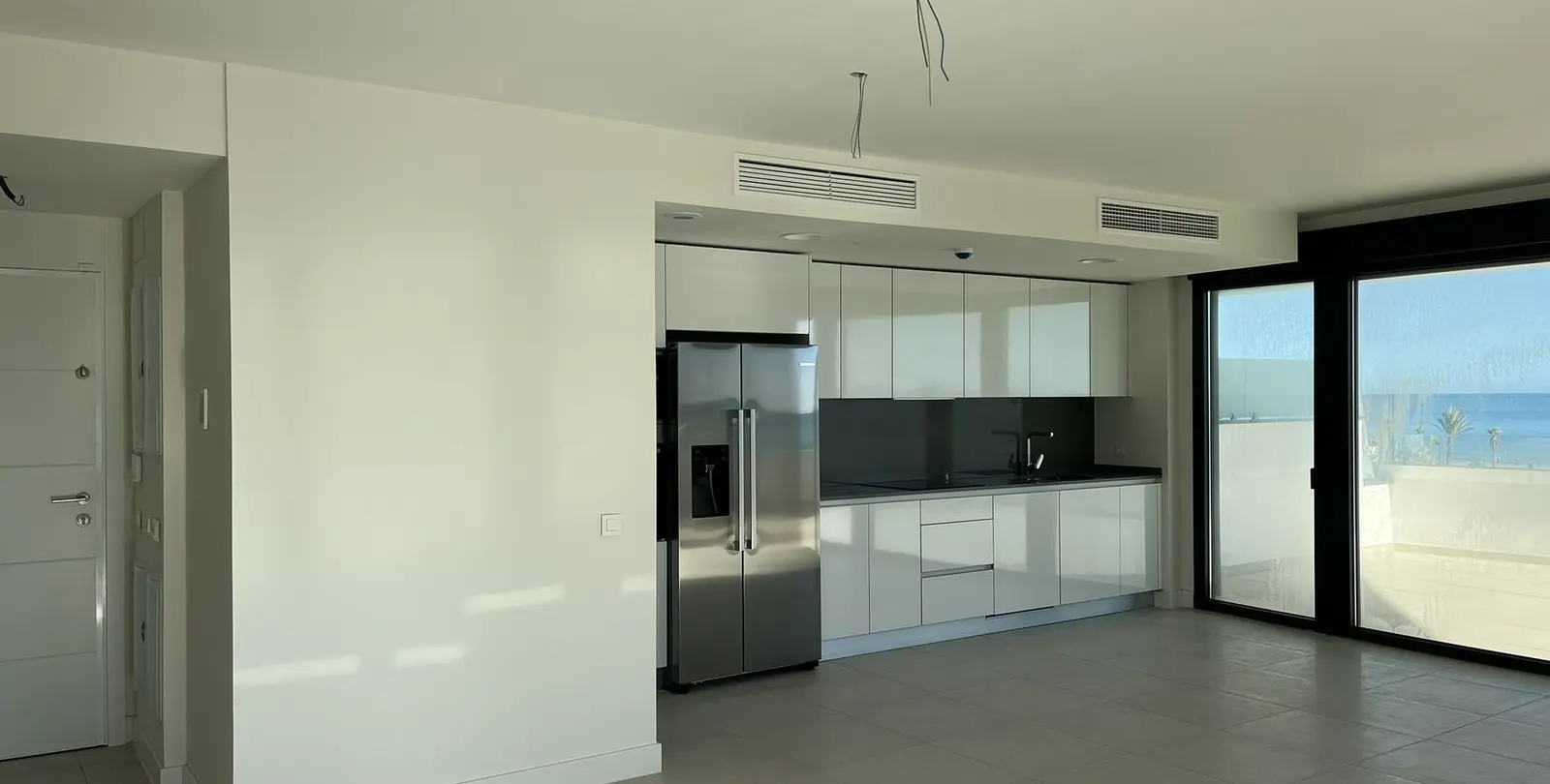 Sale of middle floor apartment in Torremolinos 14