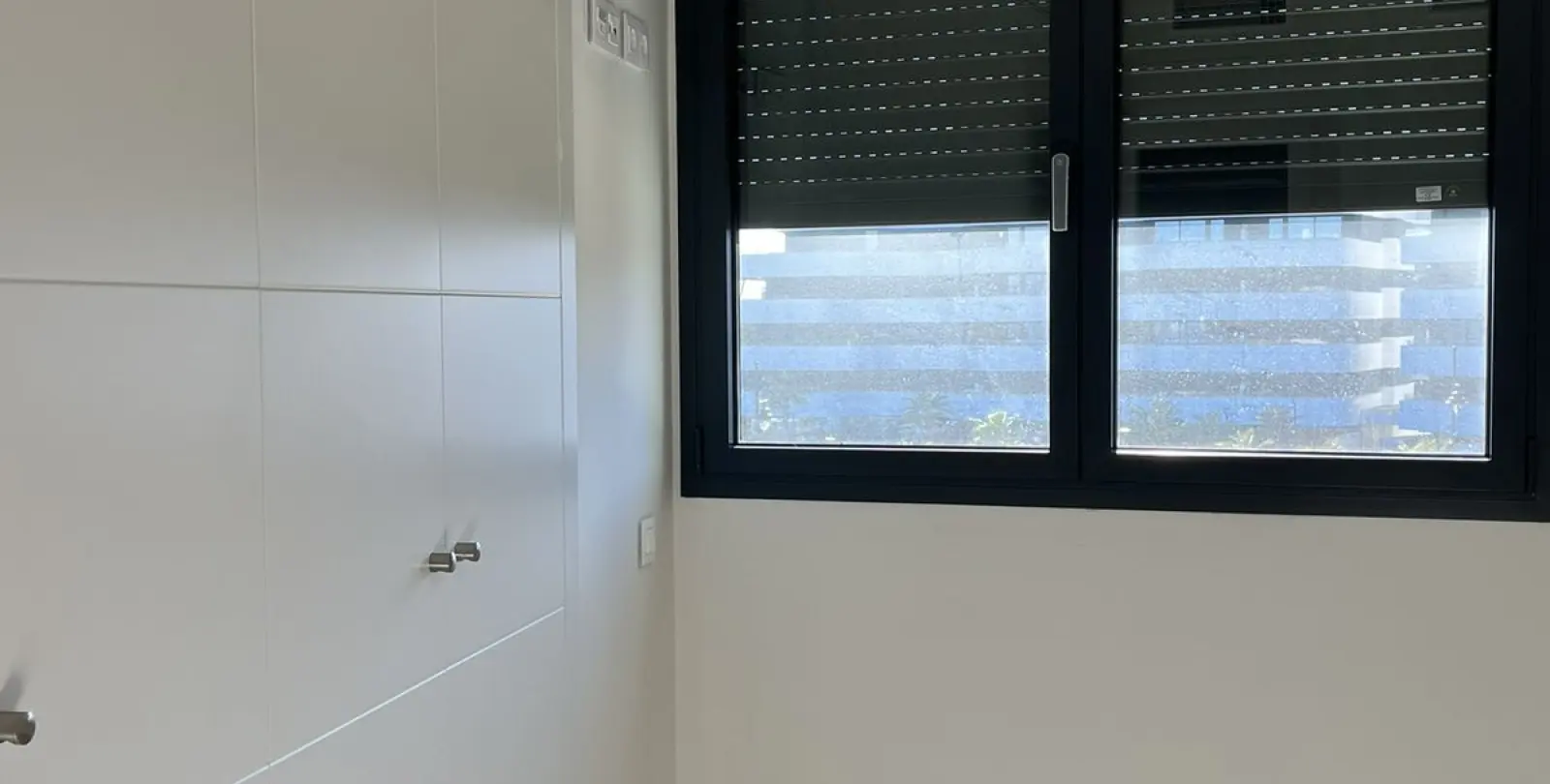 Sale of middle floor apartment in Torremolinos 30