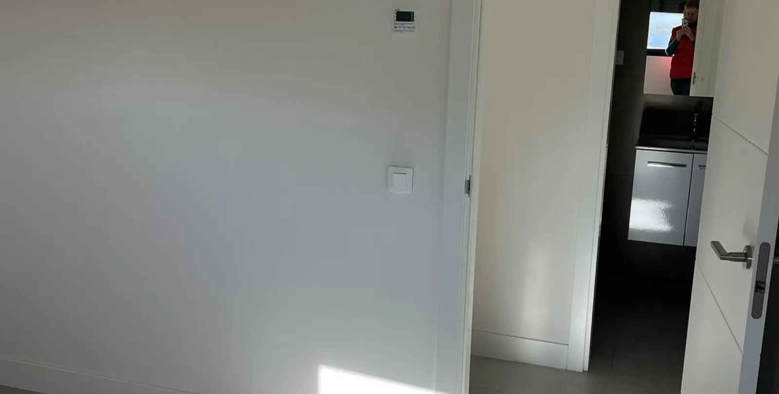 Sale of middle floor apartment in Torremolinos 31