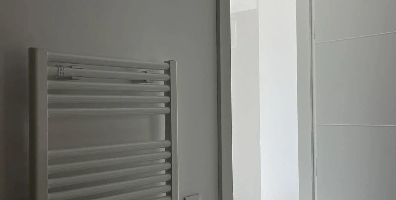 Sale of middle floor apartment in Torremolinos 34