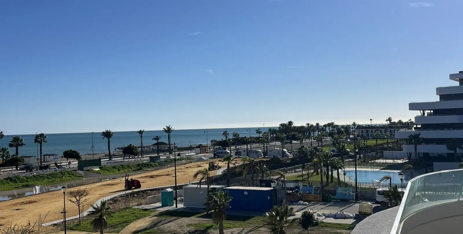 Sale of middle floor apartment in Torremolinos 42