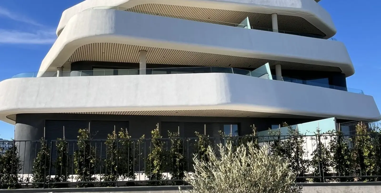 Sale of middle floor apartment in Torremolinos 62
