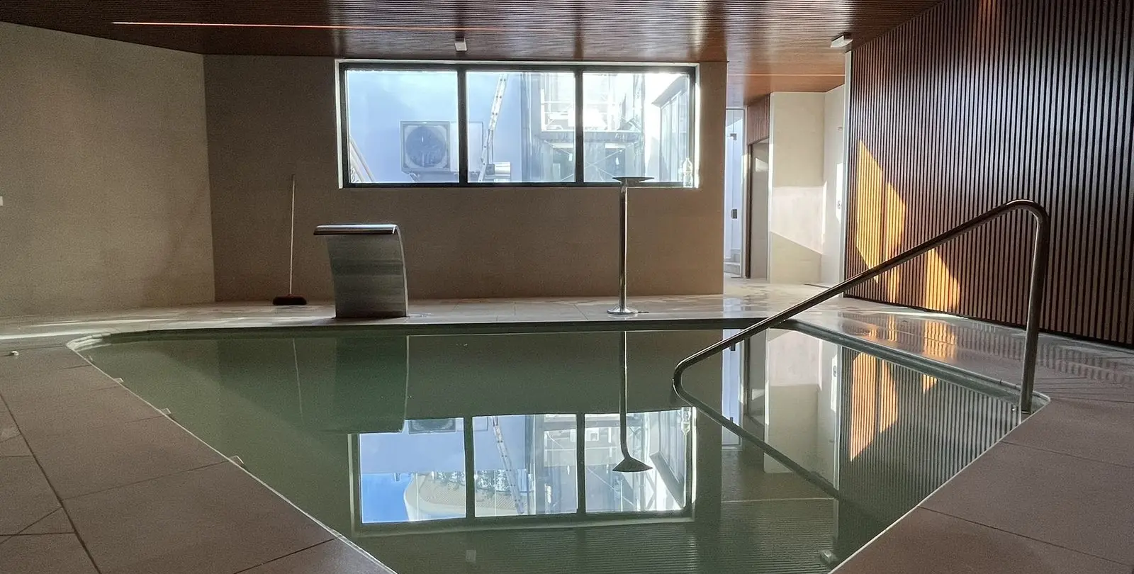 Sale of middle floor apartment in Torremolinos 66
