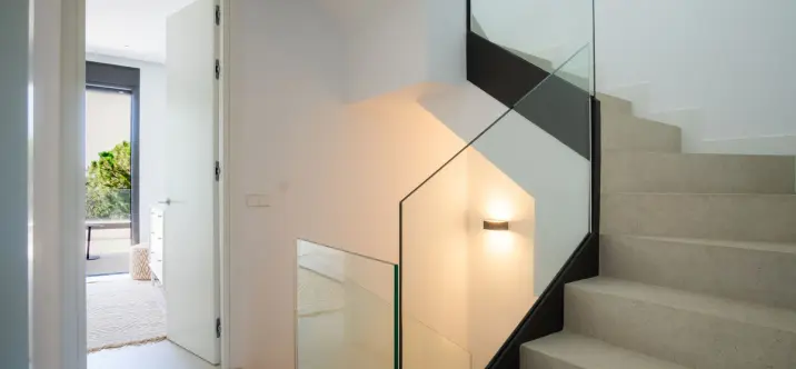 Краткосрочная аренда дома на две семьи в Elviria 4