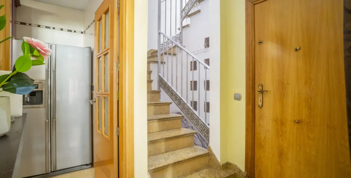 Sale of penthouse duplex in Fuengirola 2