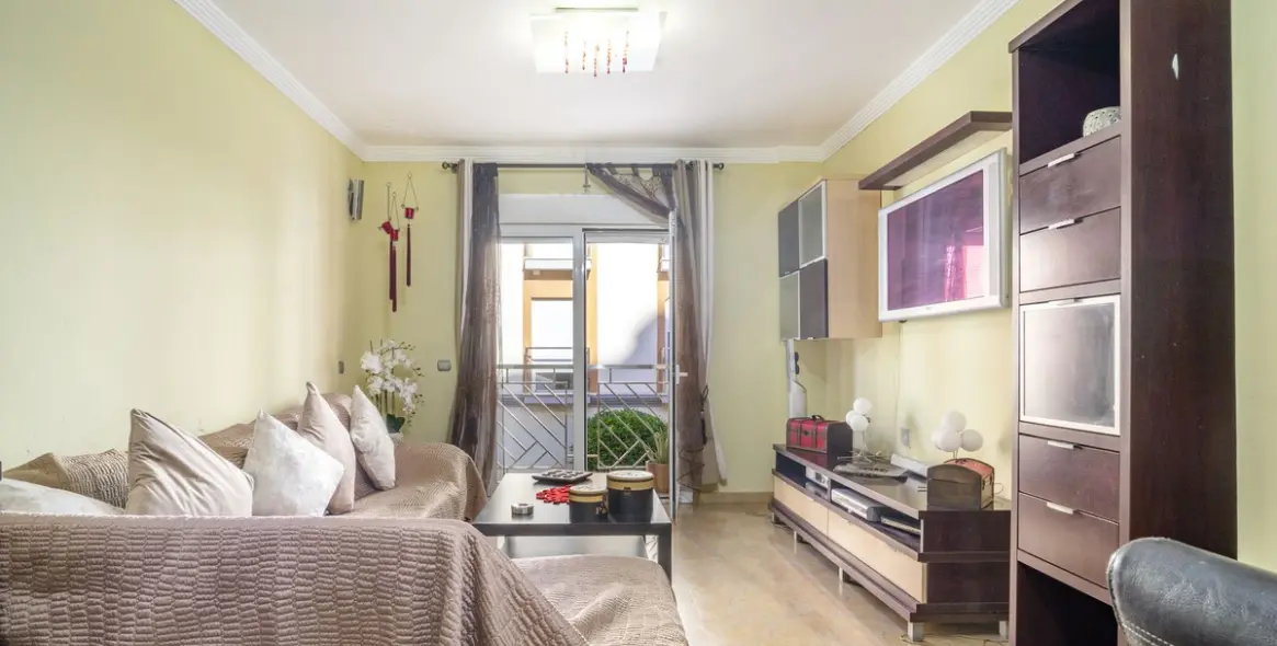 Sale of penthouse duplex in Fuengirola 3