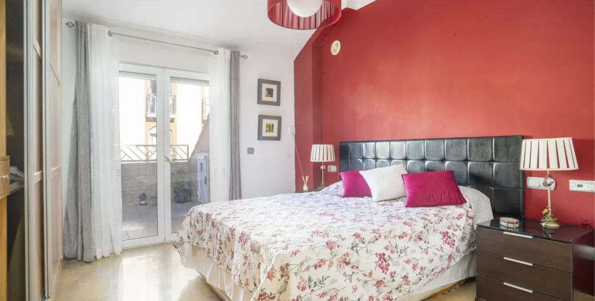 Sale of penthouse duplex in Fuengirola 18