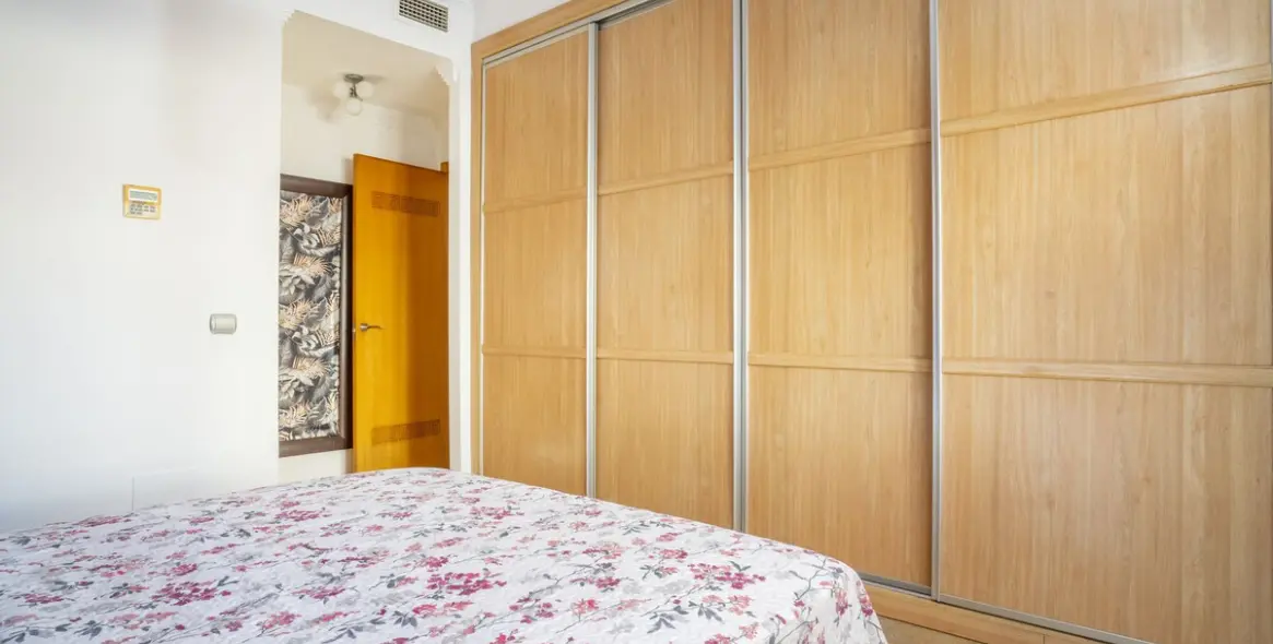 Sale of penthouse duplex in Fuengirola 20