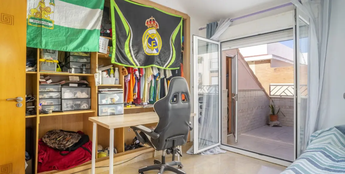 Sale of penthouse duplex in Fuengirola 30