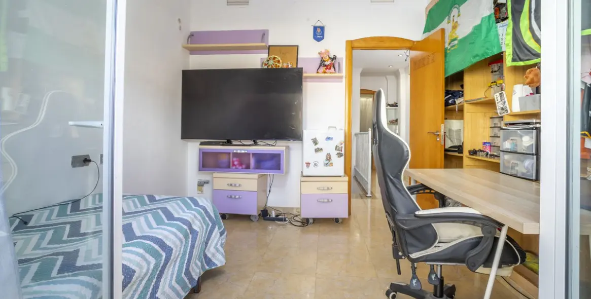 Sale of penthouse duplex in Fuengirola 31