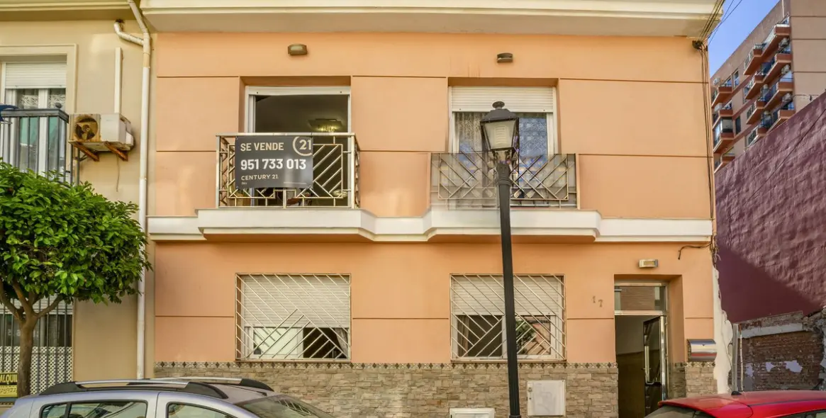 Sale of penthouse duplex in Fuengirola 42