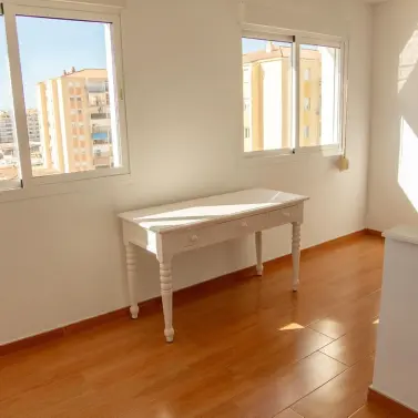Sale of middle floor apartment in San Pedro de Alcántara