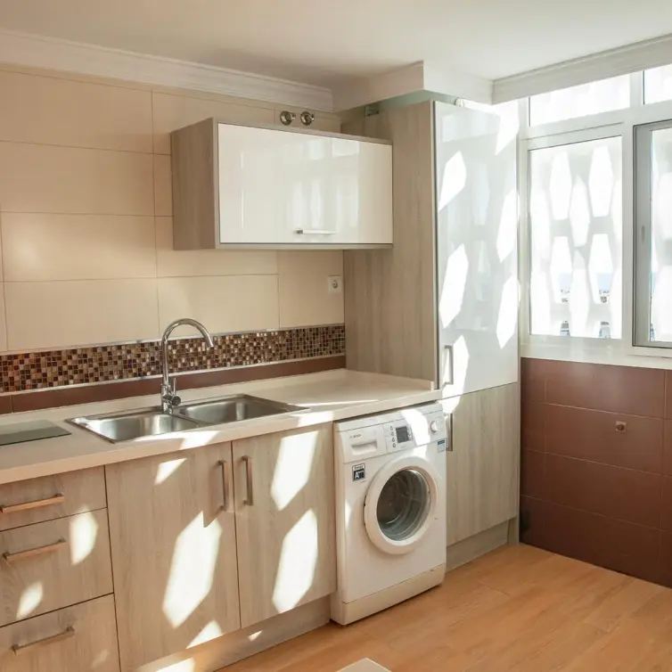 Продажа апартаментов на среднем этаже в San Pedro de Alcántara