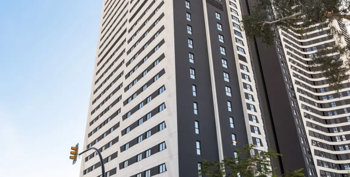 Sale of middle floor apartment in Málaga Centro 29