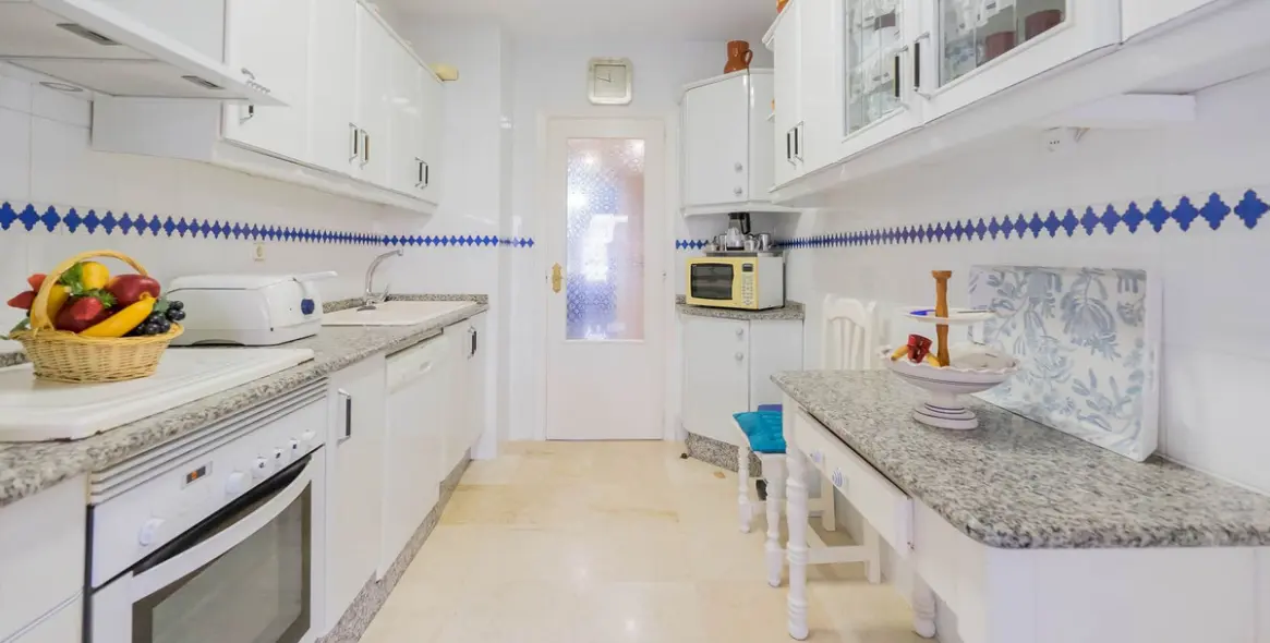 Продажа апартаментов на среднем этаже в Fuengirola 32