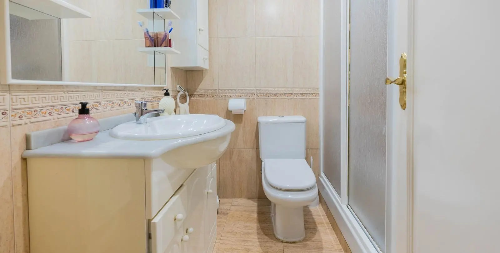 Venta de apartamento en planta media en Fuengirola 6