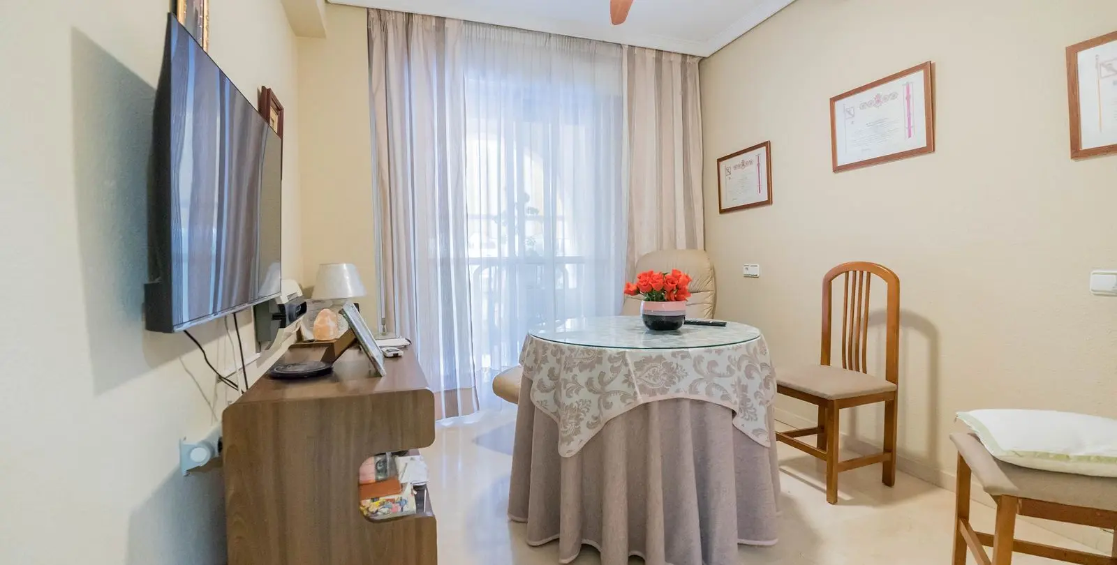 Venta de apartamento en planta media en Fuengirola 11