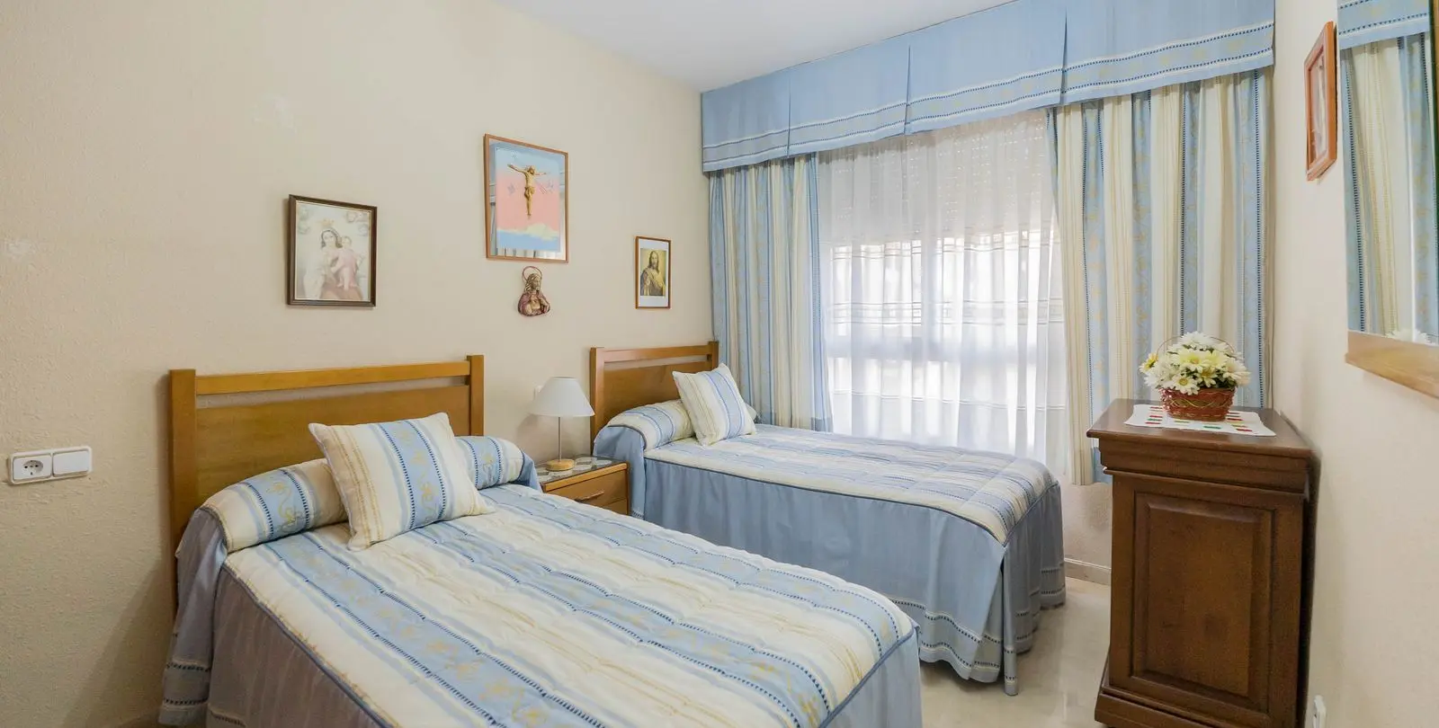 Venta de apartamento en planta media en Fuengirola 16