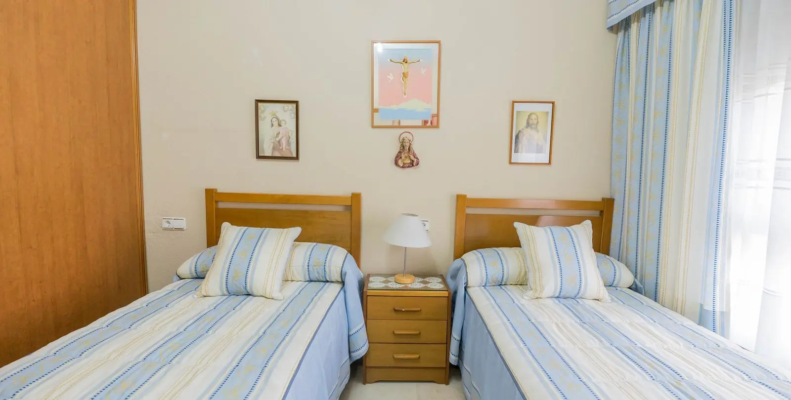 Venta de apartamento en planta media en Fuengirola 17