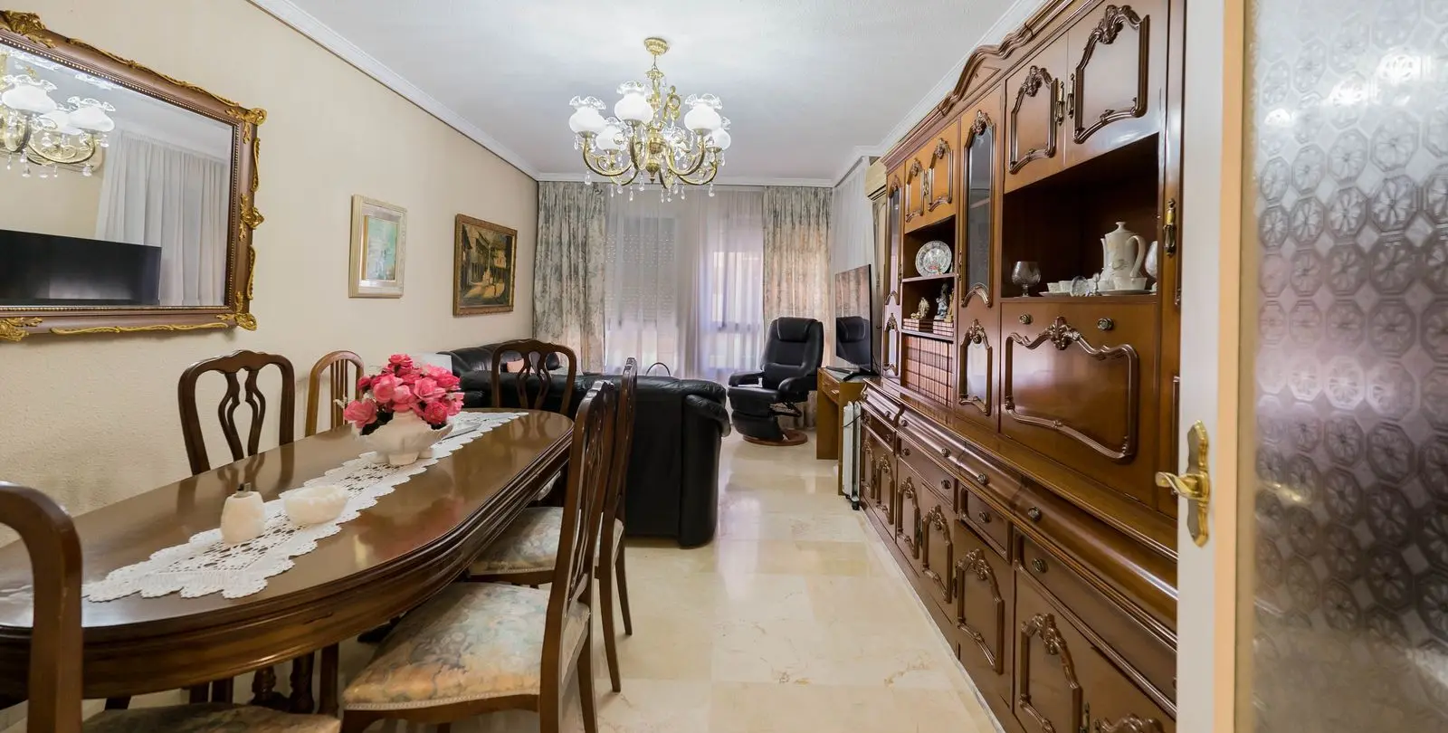 Venta de apartamento en planta media en Fuengirola 35