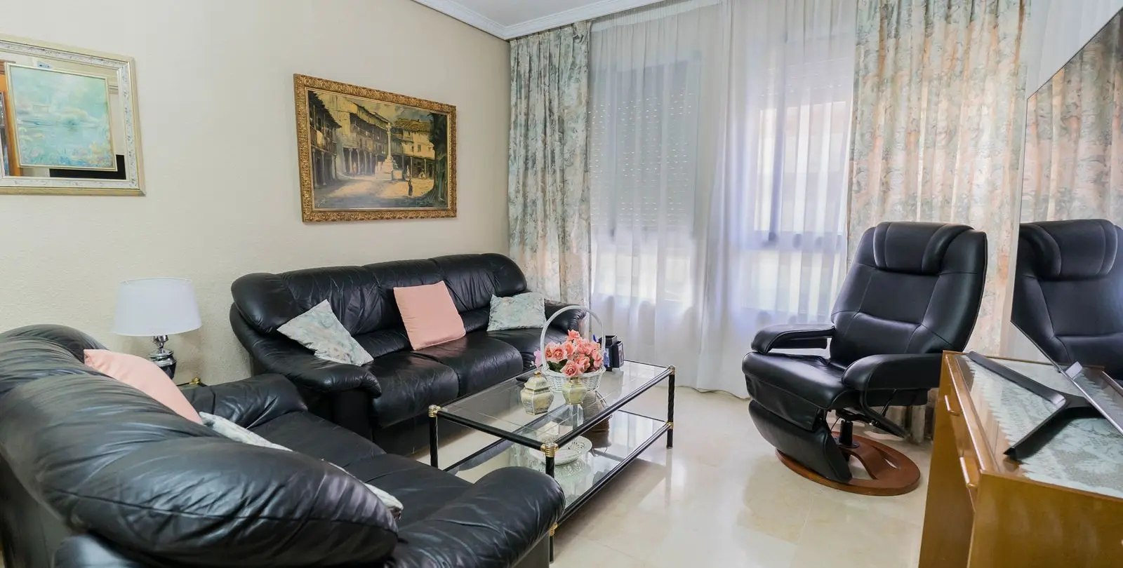 Venta de apartamento en planta media en Fuengirola 52