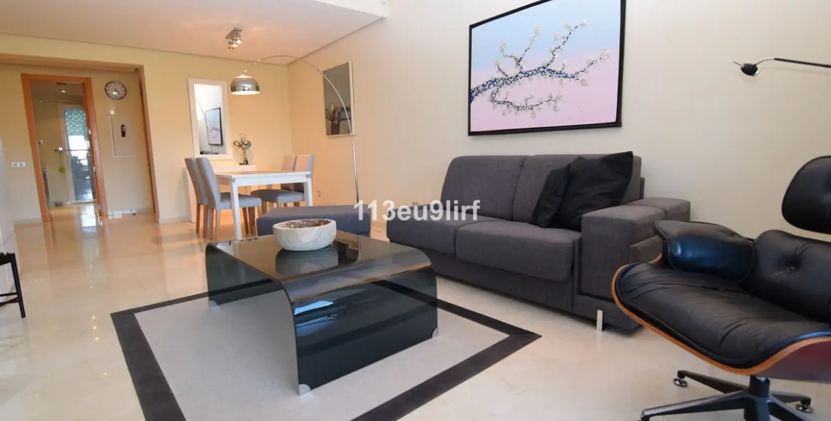 Sale of middle floor apartment in La Cala Golf 5
