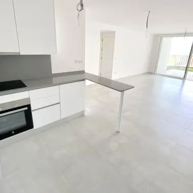 Продажа апартаментов на первом этаже в La Cala de Mijas