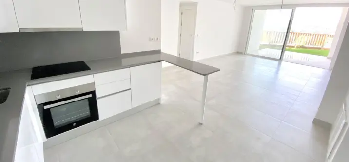 Продажа апартаментов на первом этаже в La Cala de Mijas 3