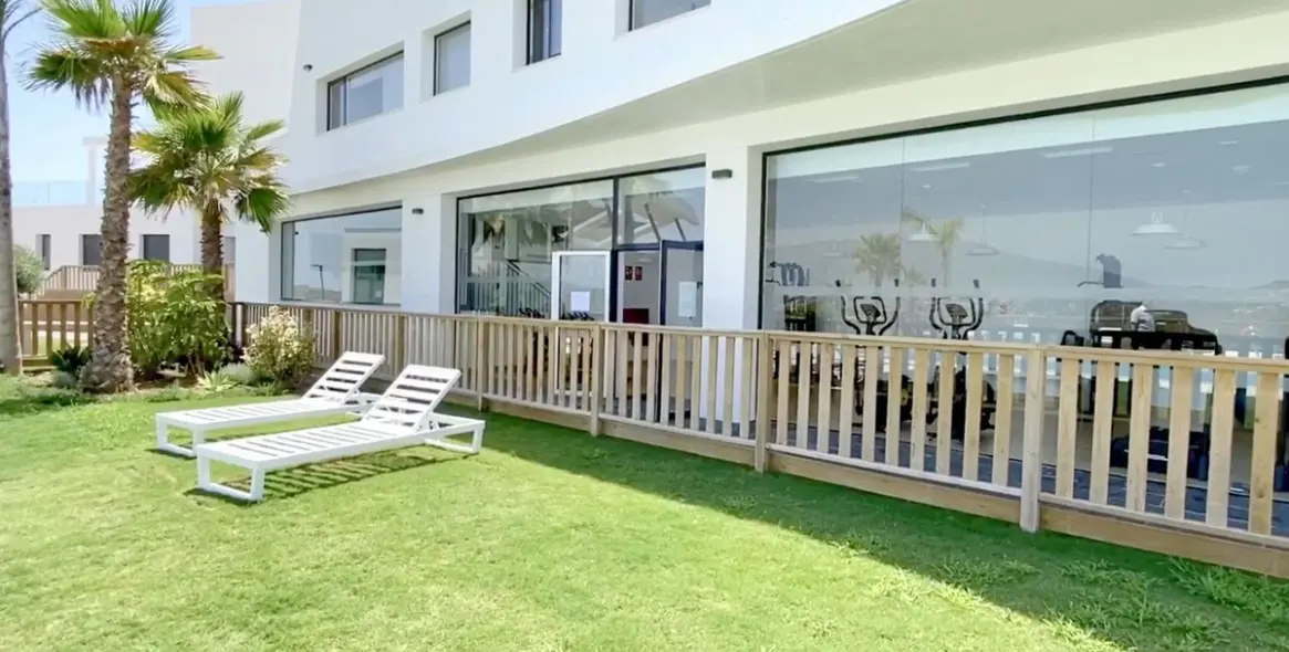 Sale of ground floor apartment in La Cala de Mijas 23