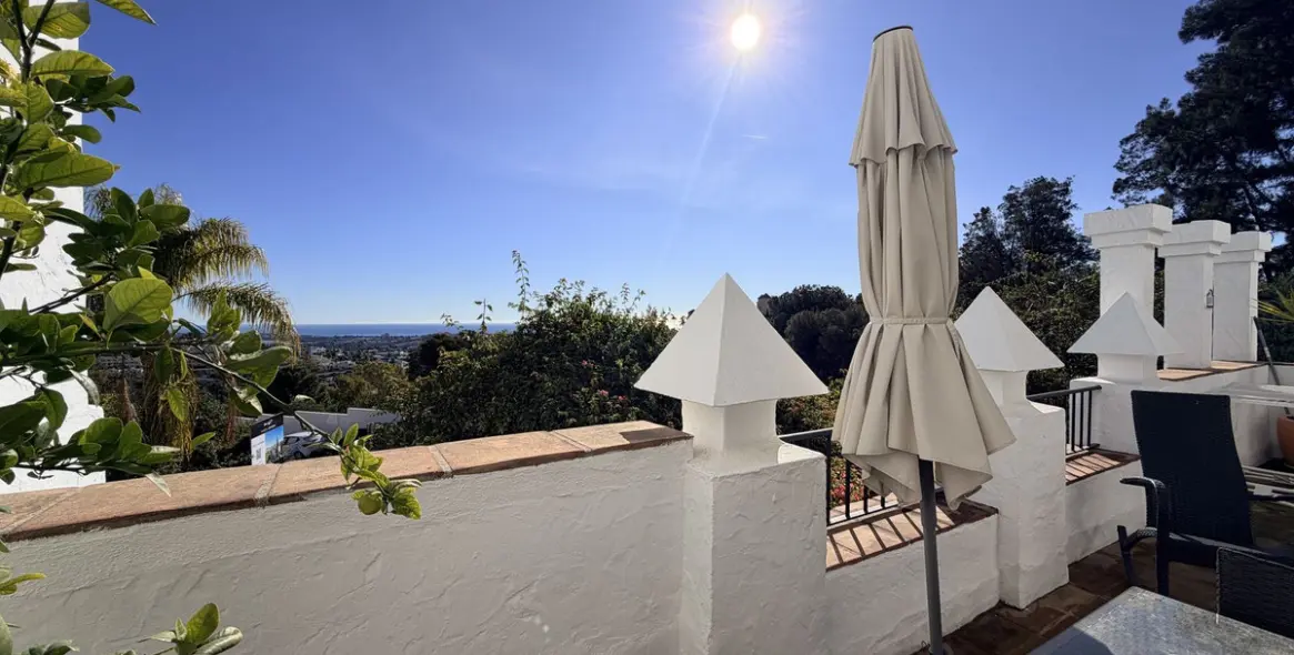 Sale of ground floor apartment in La Quinta 20