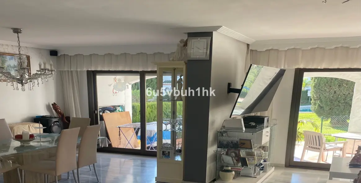 Продажа таунхауса в Estepona 5