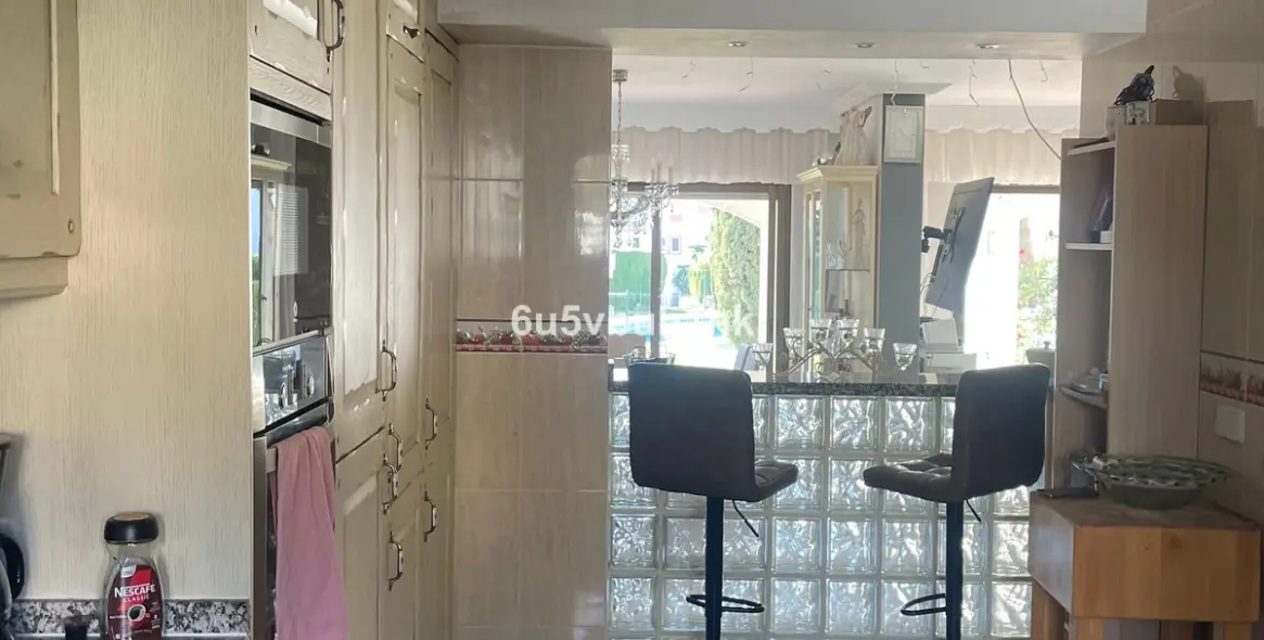 Продажа таунхауса в Estepona 9