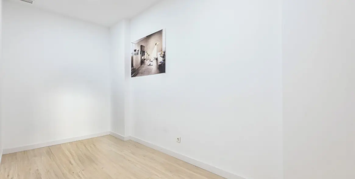 Продажа коммерческого помещения в Mijas Costa 11