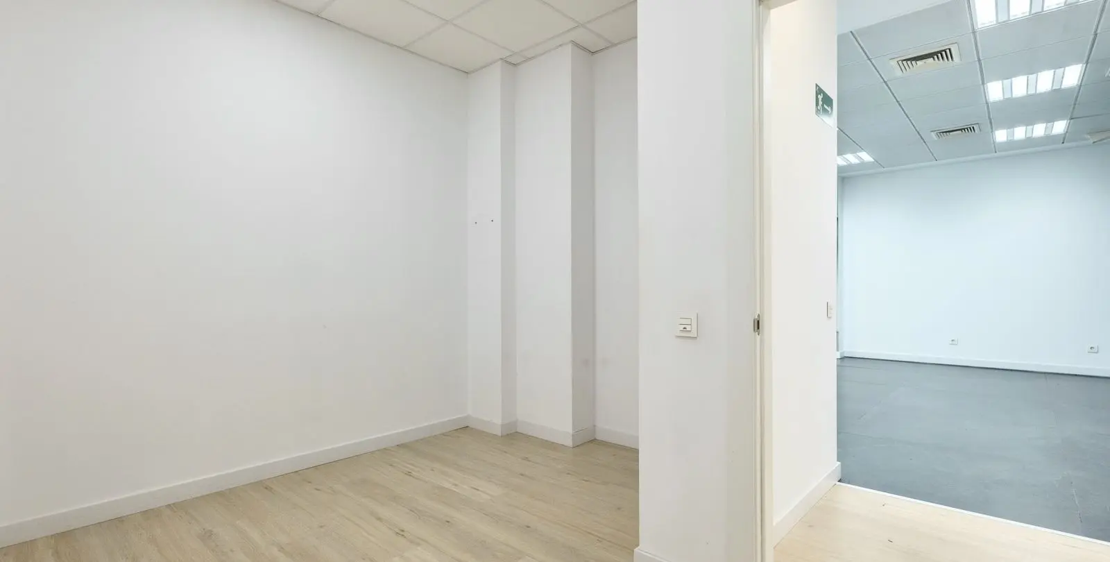 Продажа коммерческого помещения в Mijas Costa 10