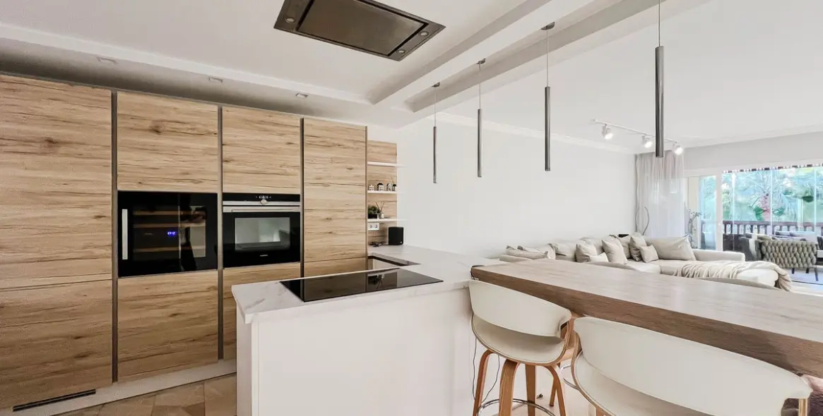 Продажа апартаментов на среднем этаже в Atalaya 4