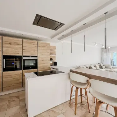 Продажа апартаментов на среднем этаже в Atalaya