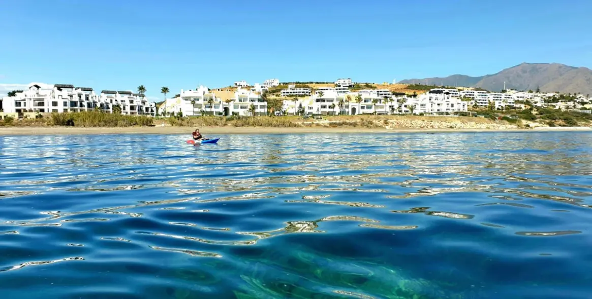 Sale of semi-detached house in Casares Playa 25